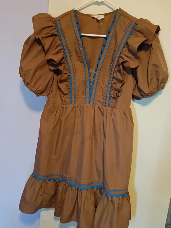 entro Brown Dress with Bright Blue Scallop Trim Large - Picture 1 of 3